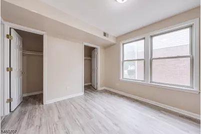 12 Seabury Ct, Newark, NJ 07104 - Photo 9