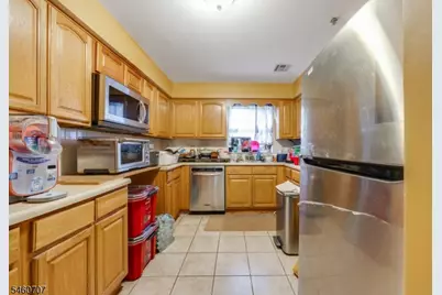 12 Seabury Ct, Newark, NJ 07104 - Photo 19