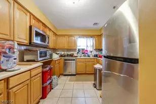 12 Seabury Ct, Newark, NJ 07104 - Photo 19