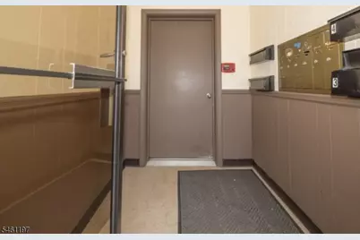 174 Washington Ave #3, Nutley, NJ 07110 - Photo 3