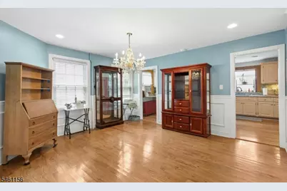 366 Broad St, Woodbridge Township, NJ 07077 - Photo 9