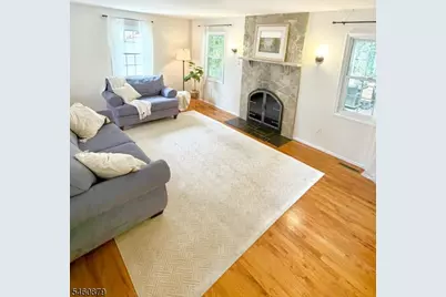 49 Raynor Rd, Morris Township, NJ 07960 - Photo 5
