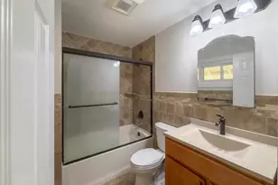 8 Woodland Dr, Washington Township, NJ 07853 - Photo 13
