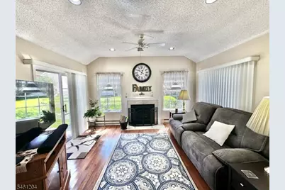589B Madison Dr, Monroe Township, NJ 08831 - Photo 21