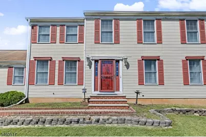 22 Ditmars Cir, Hillsborough Township, NJ 08844 - Photo 3