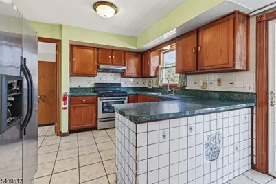 22 Ditmars Cir, Hillsborough Township, NJ 08844 - Photo 19