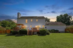 22 Ditmars Cir, Hillsborough Township, NJ 08844 - Photo 41