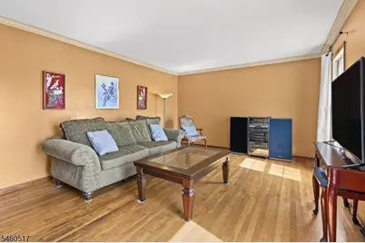 22 Ditmars Cir, Hillsborough Township, NJ 08844 - Photo 7