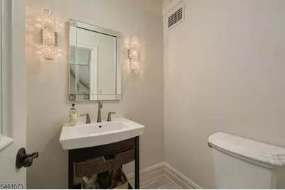 4 Trevino Ct, Florham Park, NJ 07932 - Photo 9
