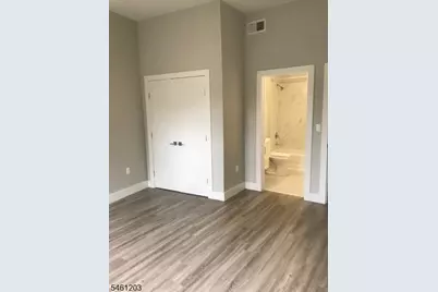 22 Center St #203, Metuchen, NJ 08840 - Photo 11