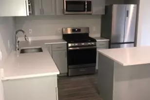 22 Center St, Metuchen, NJ 08840 - Photo 3