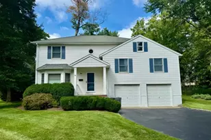 31 Hillside Ave, Florham Park, NJ 07932 - Photo 1