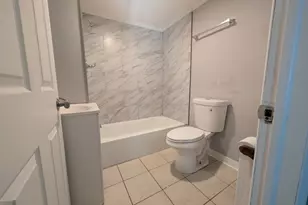 7 B Prospect St, Belvidere, NJ 07823 - Photo 3