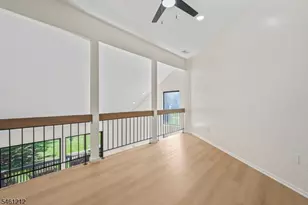 102 Kingsberry Dr, Franklin Township, NJ 08873 - Photo 15