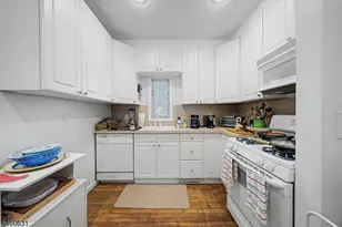 327 N Ave E, Cranford Township, NJ 07016 - Photo 11
