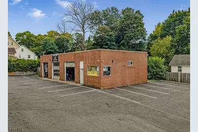 185 S Morris St, Dover, NJ 07801 - Photo 9
