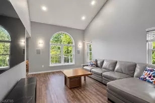 41 Buffalo Hollow Rd, Branchburg Township, NJ 08876 - Photo 11