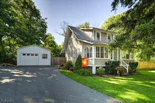 195 Millbrook Ave, Randolph Township, NJ 07869 - Photo 1