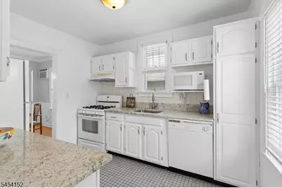 18 Stewart Pl, Fanwood, NJ 07023 - Photo 15