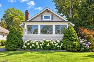 18 Stewart Pl, Fanwood, NJ 07023 - Photo 1