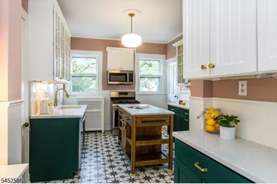 39 Oberlin St, Maplewood, NJ 07040 - Photo 17
