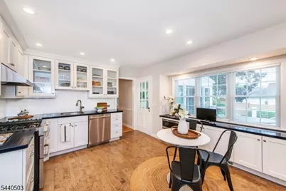 26 Cornell Way, Montclair, NJ 07043 - Photo 9