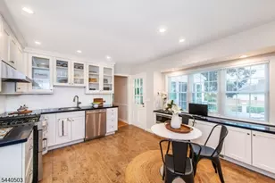 26 Cornell Wy, Montclair, NJ 07043 - Photo 9