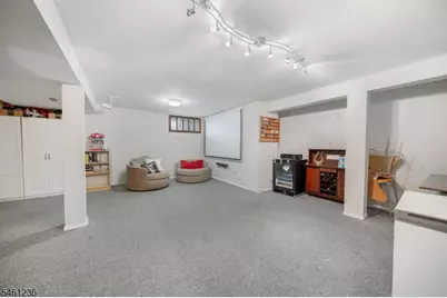 305 Michaels Ct, Woodbridge Township, NJ 07095 - Photo 23