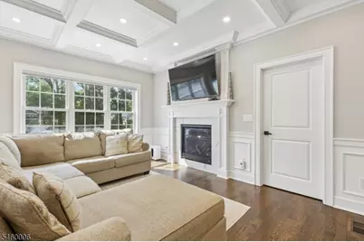 97 Commonwealth Ave, New Providence, NJ 07974 - Photo 11