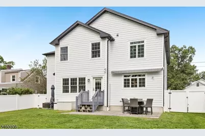 97 Commonwealth Ave, New Providence, NJ 07974 - Photo 33