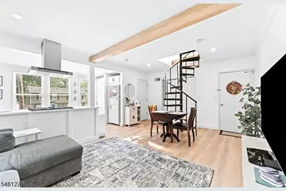 30 Aubrey St #3, Summit, NJ 07901 - Photo 1