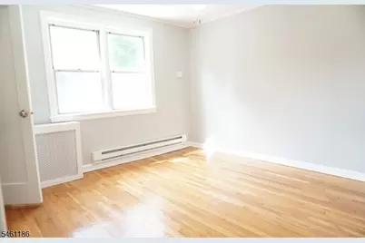 736 Audrey Dr Unit #1, Rahway, NJ 07065 - Photo 3