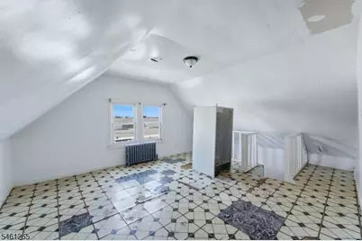 490 E 27th St, Paterson, NJ 07514 - Photo 29