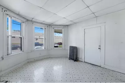 490 E 27th St, Paterson, NJ 07514 - Photo 7