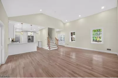 35 Stanhope Rd, Sparta Township, NJ 07871 - Photo 5