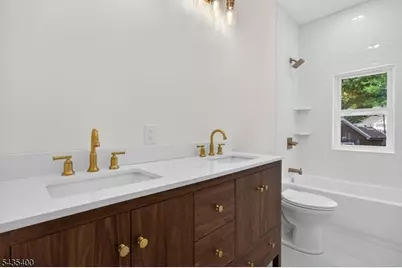 35 Stanhope Rd, Sparta Township, NJ 07871 - Photo 37
