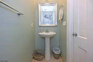 51 High St, Montclair, NJ 07042 - Photo 9