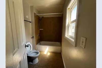 213 Spooner Ave, Plainfield, NJ 07060 - Photo 7