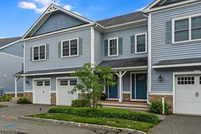 6 Clover Court, Berkeley Heights Township, NJ 07922 - Photo 3