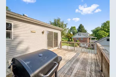 404 Lyndale St, Phillipsburg, NJ 08865 - Photo 33