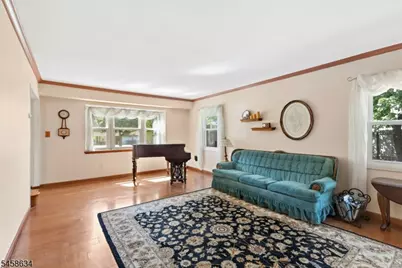 14 Tunnell Rd, Franklin Township, NJ 08873 - Photo 9