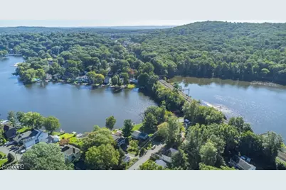 25 S Shore Rd, Denville, NJ 07834 - Photo 15