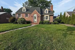 421 Wayne Terrace, Union Township, NJ 07083 - Photo 1