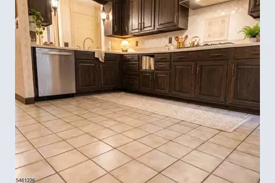 421 Wayne Ter #1, Union Township, NJ 07083 - Photo 5
