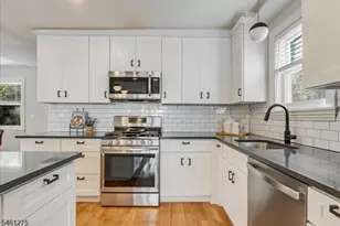 161 Willowdale Ave, Montclair, NJ 07042 - Photo 9