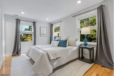 161 Willowdale Ave, Montclair, NJ 07042 - Photo 15