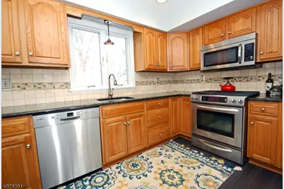 16 Deerfield Rd, New Providence, NJ 07974 - Photo 3