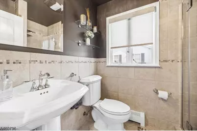 22 Thomas Ter, Wayne, NJ 07470 - Photo 15