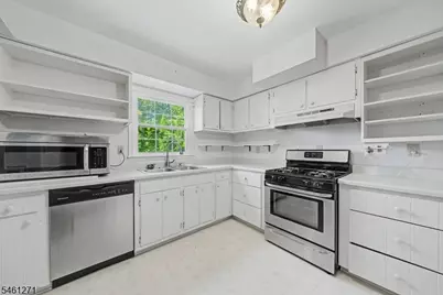 2 Arlyn Ln, Randolph Township, NJ 07869 - Photo 11
