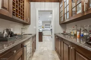 2 Hobson Dr, Livingston, NJ 07039 - Photo 19